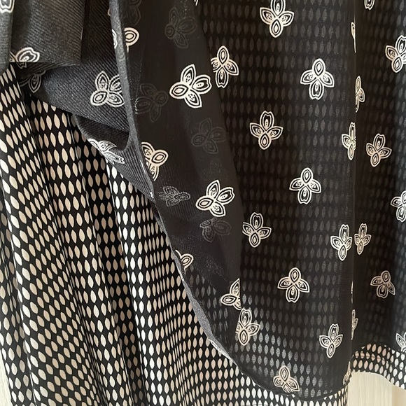 Catherine’s tank blouse - Picture 5 of 5